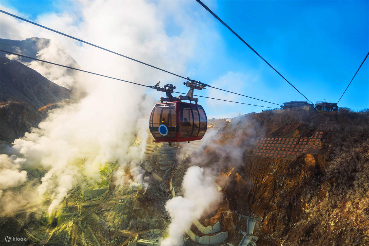 [Mt. Fuji Hakone + Kamakura Day Trip] Lake Ashi Pirate Ship Adventure ...